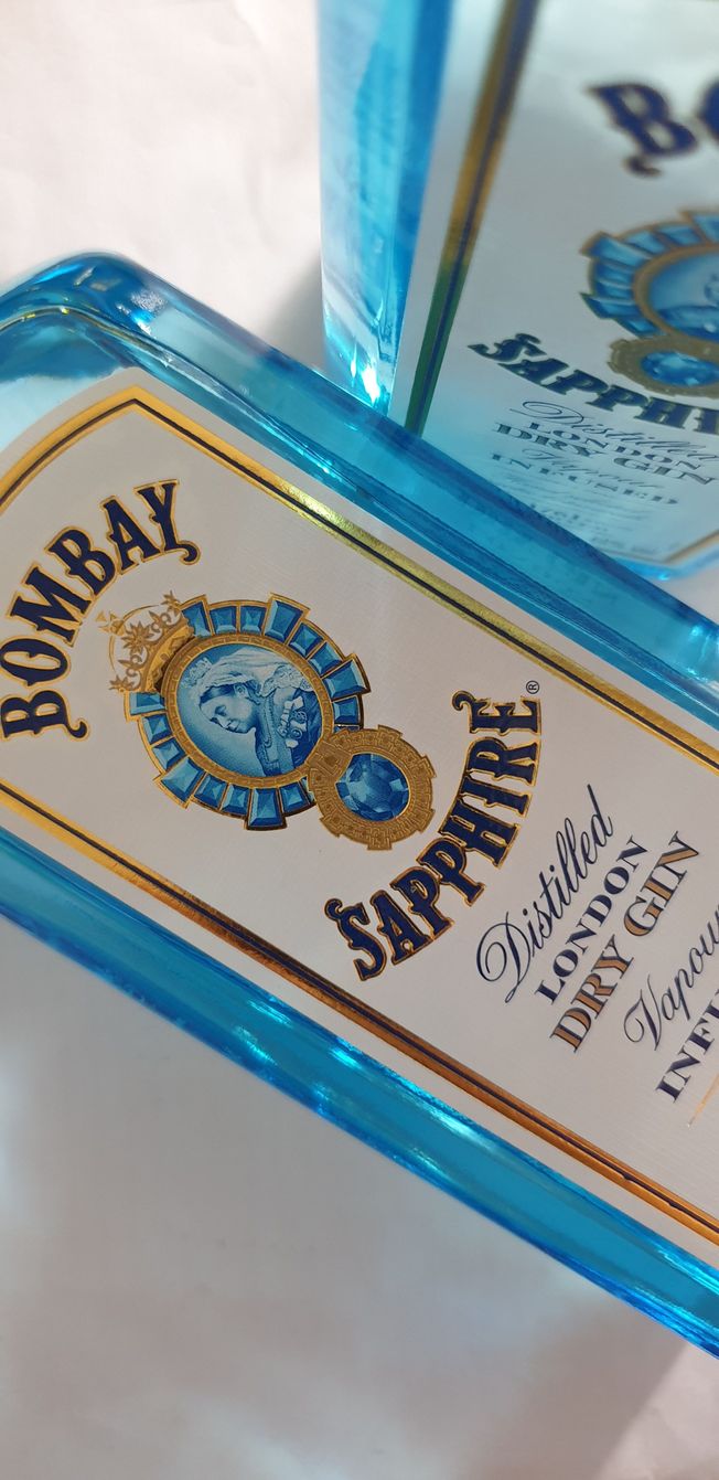 Bombay Sapphire dry Gin