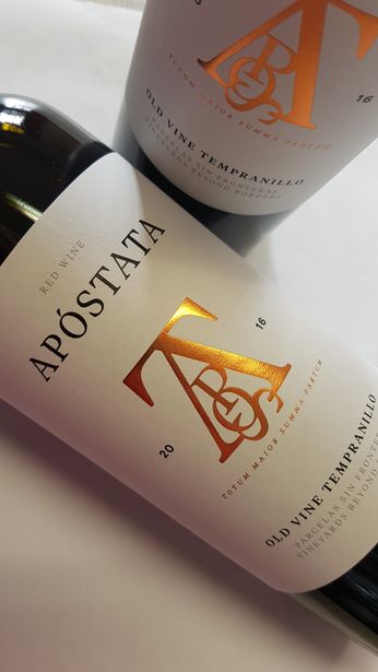 Apostata 2016/18, old wine